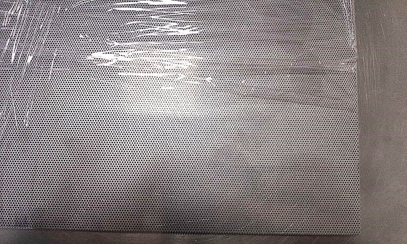 鐵板微孔洞洞板產(chǎn)品展示